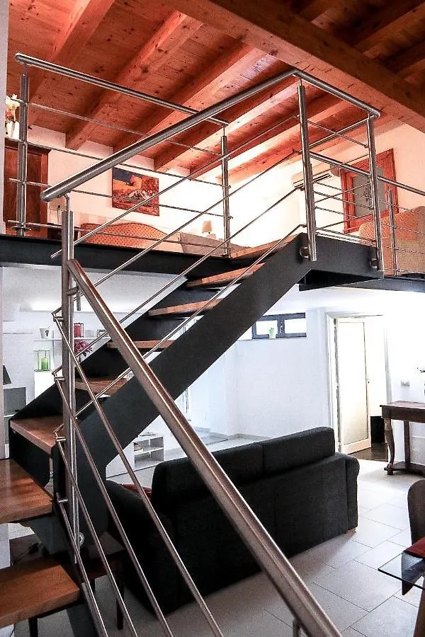 Apartmán Mega House Katánie 0*,  Itálie